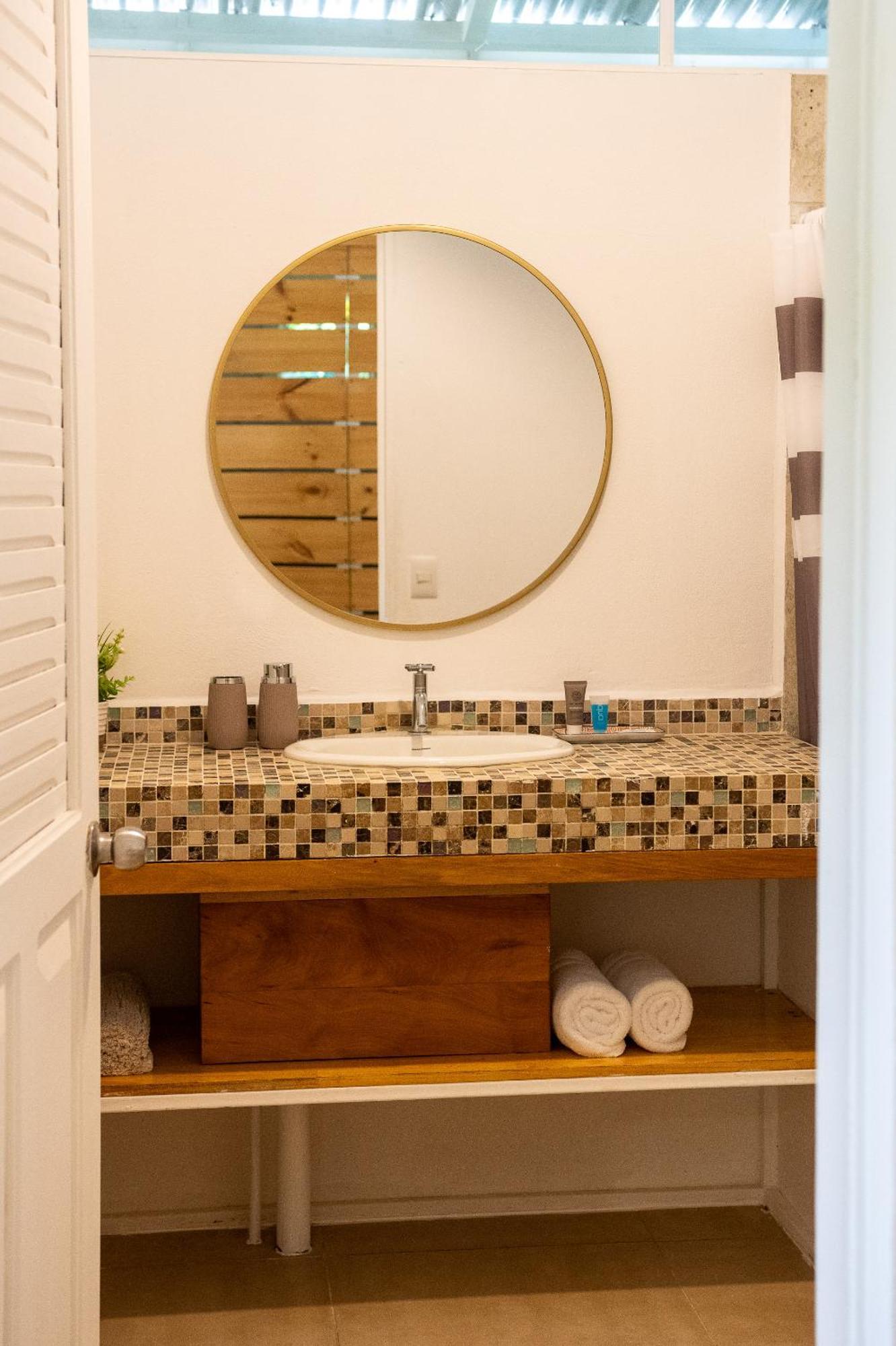 Jaguar Inn Bungalows Puerto Viejo de Talamanca Екстериор снимка