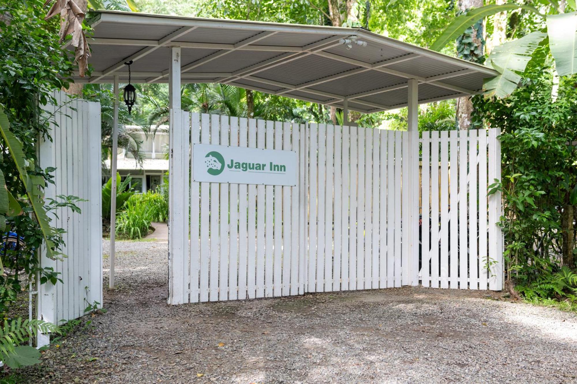 Jaguar Inn Bungalows Puerto Viejo de Talamanca Екстериор снимка